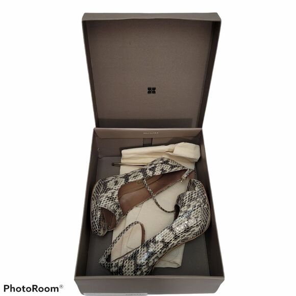 BCBGMAXAZRIA
Becky Peep Toe Dress Pumps
Sz 6.5 - Picture 11 of 12